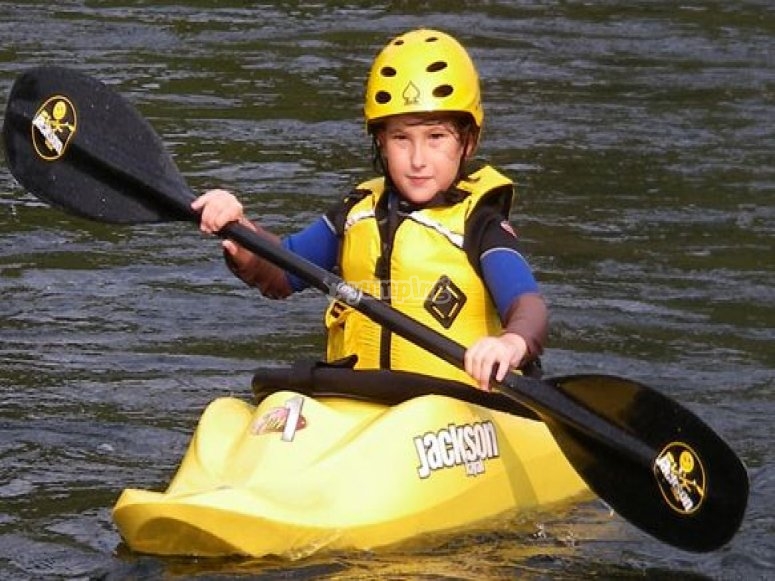 Kayak su acque piane per principianti Kayak su acque piane per principianti